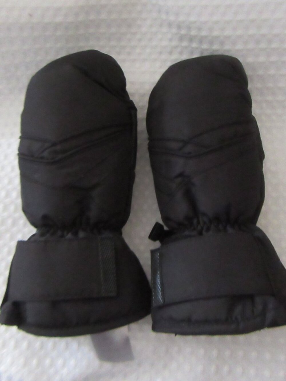 Childs Warm Mittens Hot Paws 8-12 Years S/M